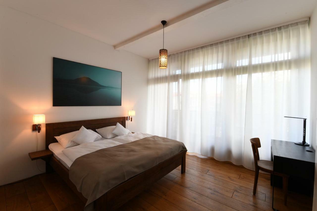 Loft Appartement Praag Buitenkant foto